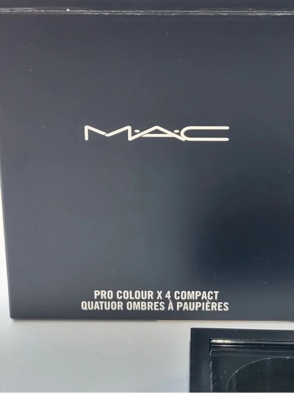 MAC Cosmetics Black Refillable 4-Pan Pro Palette